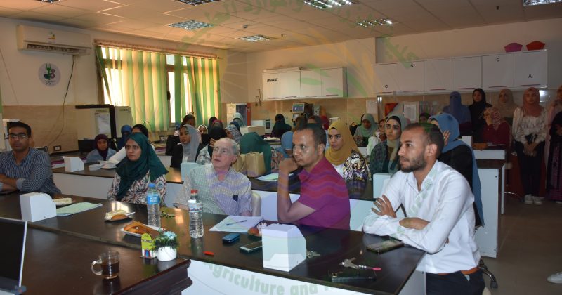 مناقشة مشاريع التخرج لقسم علوم وتكنولوجيا الأغذية